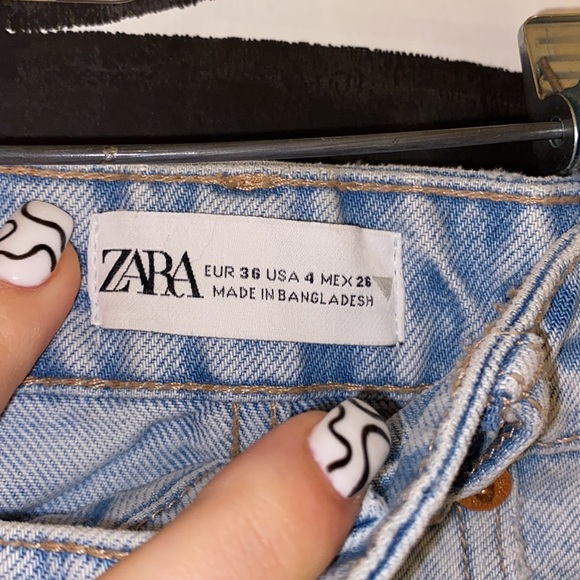 Zara Jean Shorts - Picture 2 of 3